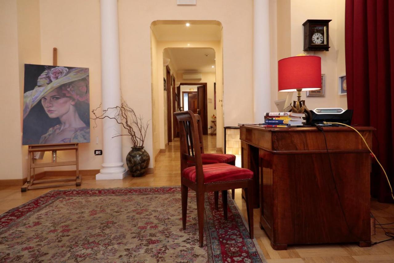 Residenza Delle Arti Hotel Рим Екстериор снимка