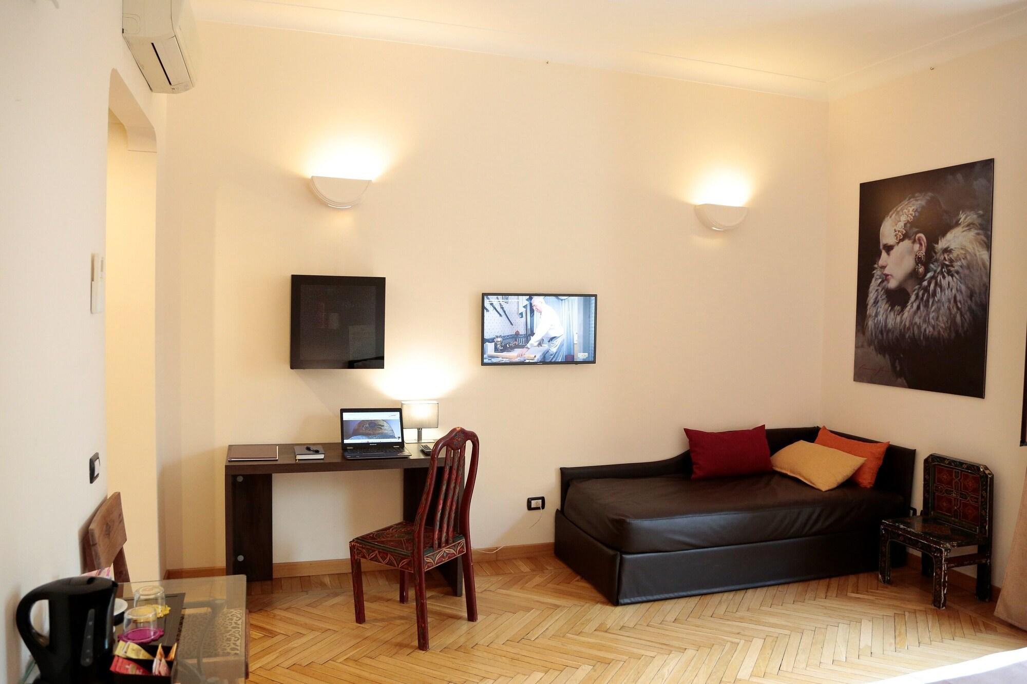 Residenza Delle Arti Hotel Рим Екстериор снимка